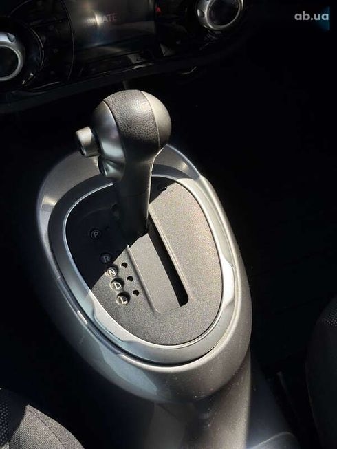 Nissan Juke 2012 - фото 9