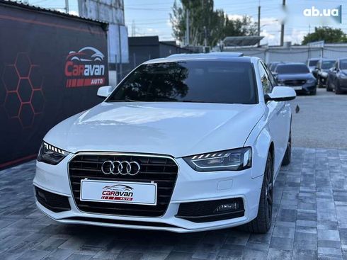 Audi A4 2012 - фото 25