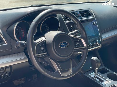 Subaru Outback 2018 белый - фото 14
