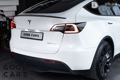 Tesla Model Y 2022 - фото 21