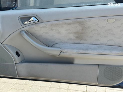 Mercedes-Benz C-Класс 2002 синий - фото 14