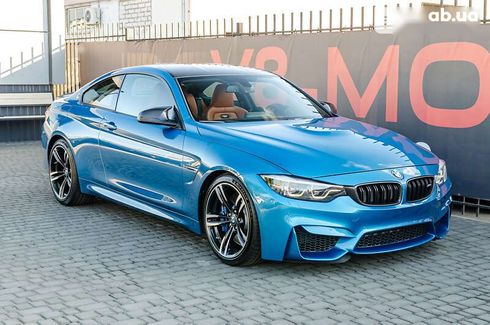 BMW M4 2016 - фото 3