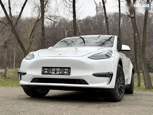 Tesla Model Y 2023 - фото 3