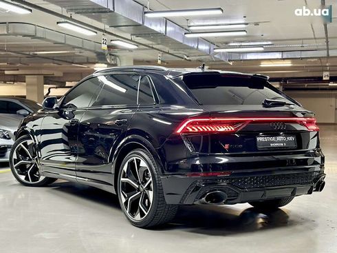 Audi RS Q8 2020 - фото 29
