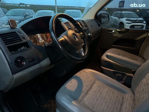 Volkswagen T5 (Transporter) 2011 зеленый - фото 11