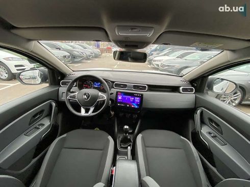 Renault Duster 2018 - фото 25