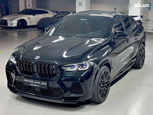 BMW X6 M 2022 - фото 9