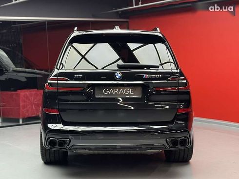 BMW X7 2025 - фото 17