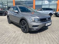 Продажа б/у Volkswagen Tiguan 2019 года - купить на Автобазаре