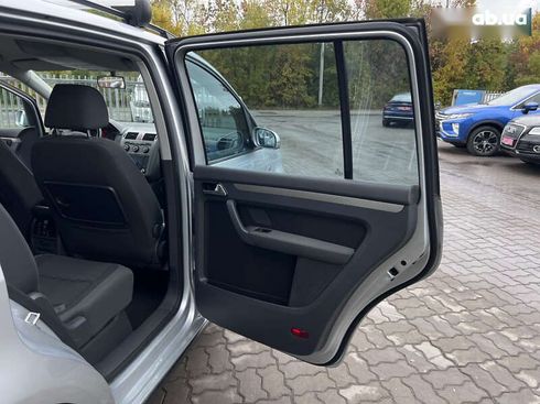 Volkswagen Touran 2007 - фото 28
