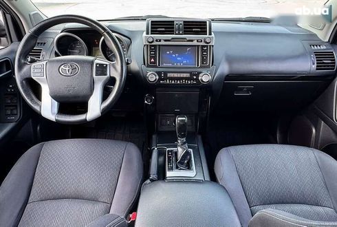 Toyota Land Cruiser Prado 2014 - фото 23