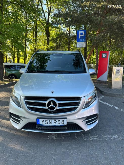 Mercedes-Benz V-Класс 2017 серебристый - фото 13