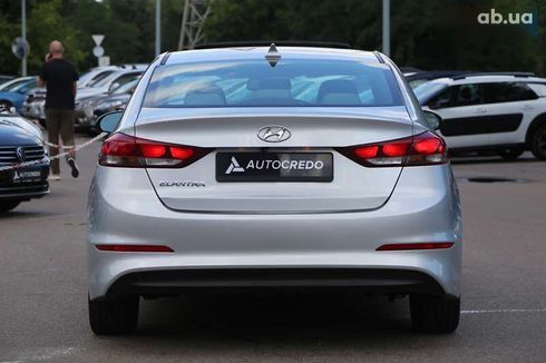 Hyundai Elantra 2018 - фото 6