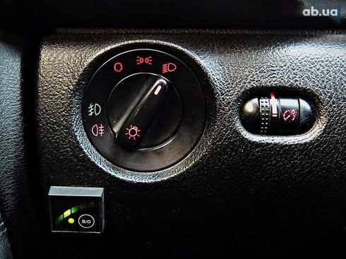 Volkswagen Passat 2001 - фото 7