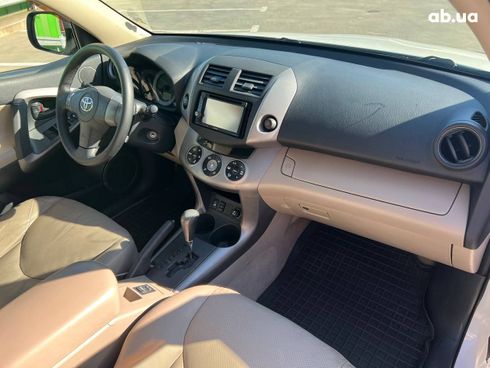 Toyota RAV4 2008 белый - фото 8