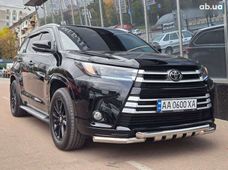Купить Toyota бу в Украине - купить на Автобазаре