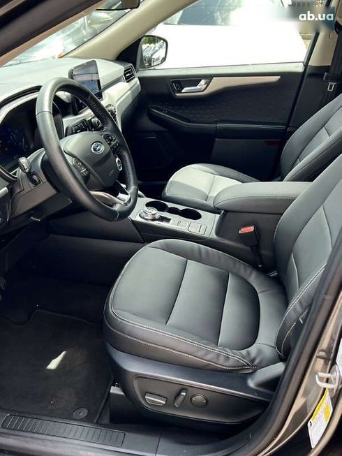 Ford Escape 2020 - фото 27