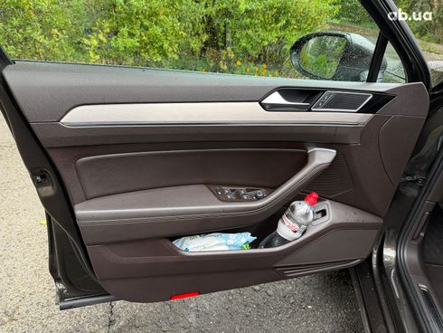 Volkswagen Passat 2015 коричневый - фото 61