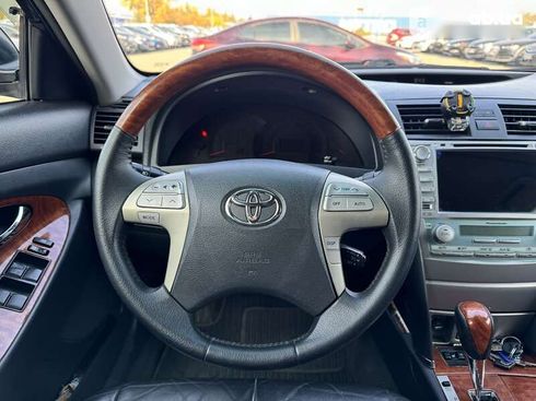 Toyota Camry 2008 - фото 13