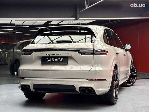 Porsche Cayenne 2022 - фото 21