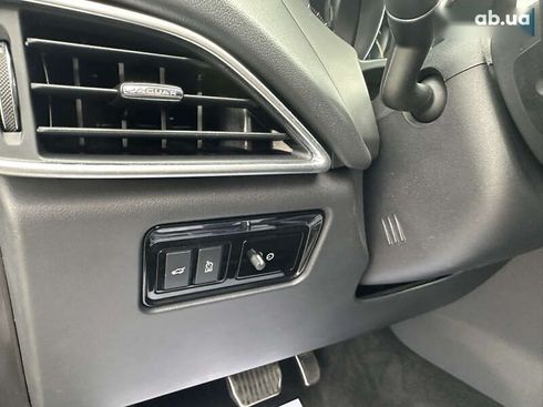 Jaguar F-Pace 2018 - фото 10