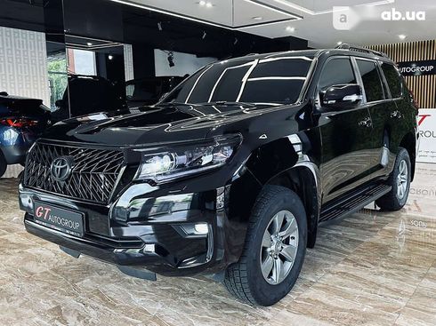 Toyota Land Cruiser Prado 2019 - фото 15