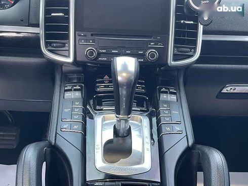 Porsche Cayenne 2016 - фото 20