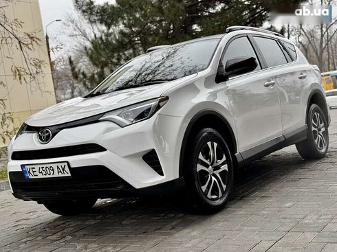 Toyota RAV4 2016 - фото 2