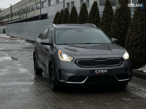 Kia Niro 2018 - фото 11