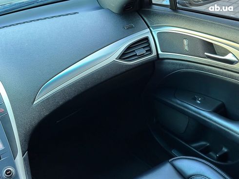 Lincoln MKZ 2018 черный - фото 20