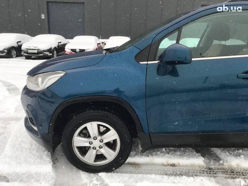 Chevrolet Trax 2019 синий - фото 3