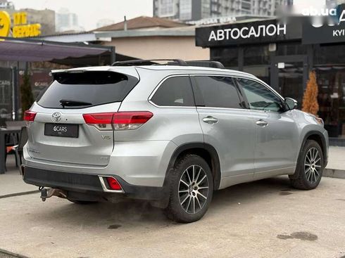 Toyota Highlander 2017 - фото 7
