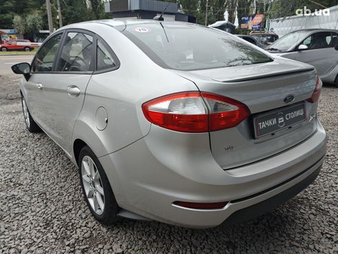 Ford Fiesta 2019 серебристый - фото 6