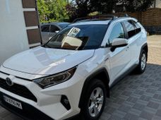 Купить Toyota RAV4 Hybrid 2019 бу в Киеве - купить на Автобазаре