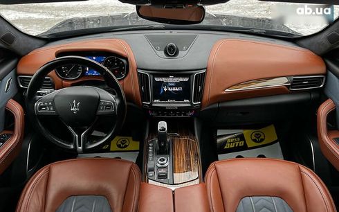 Maserati Levante 2019 - фото 12
