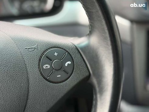 Mercedes-Benz Viano 2013 - фото 24