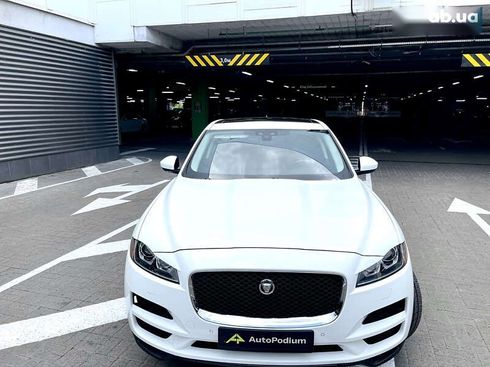 Jaguar F-Pace 2019 - фото 21