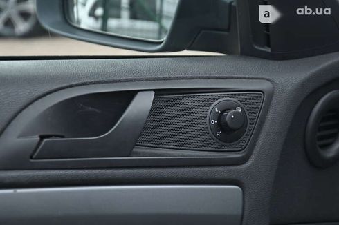 Skoda Octavia 2011 - фото 11