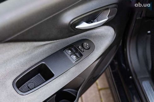 Fiat Punto 2011 - фото 13