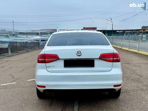 Volkswagen Jetta 2014 - фото 3