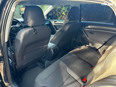 Volkswagen e-Golf 2017 черный - фото 51