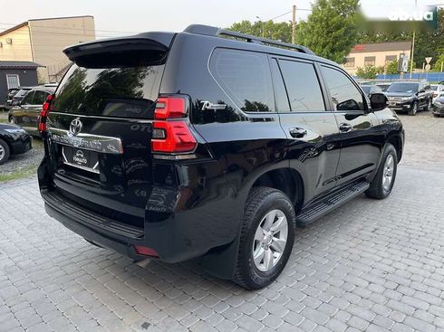 Toyota Land Cruiser Prado 2019 - фото 14
