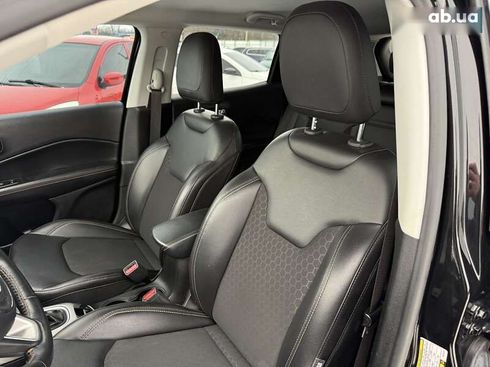 Jeep Compass 2018 - фото 8