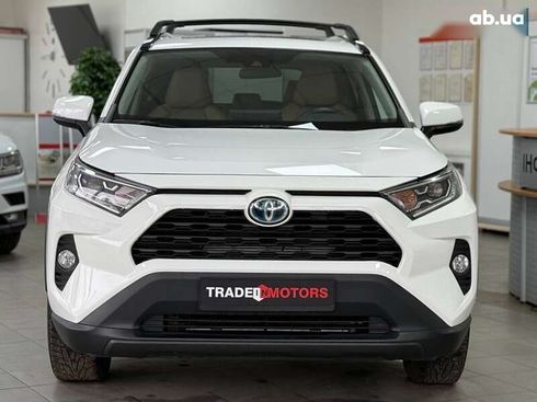 Toyota RAV4 2019 - фото 3