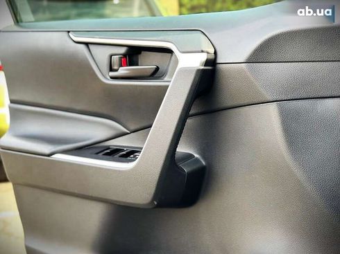 Toyota RAV4 2022 - фото 22