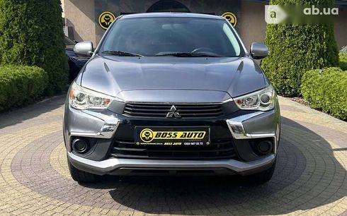 Mitsubishi Outlander 2016 - фото 2