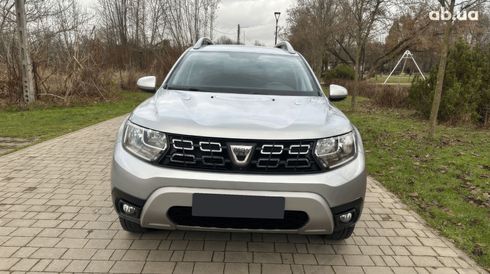 Dacia Duster 2019 серебристый - фото 2