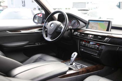 BMW X5 2014 - фото 13