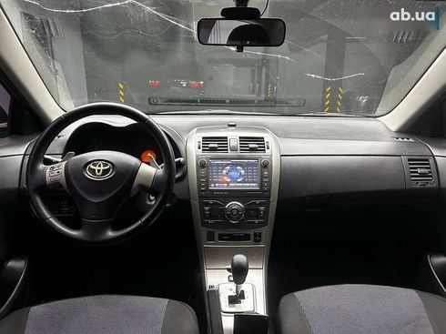 Toyota Corolla 2008 - фото 12