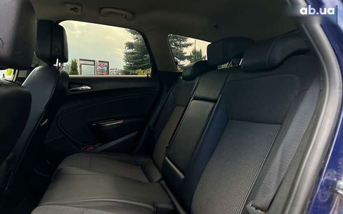 Opel Astra 2011 - фото 10